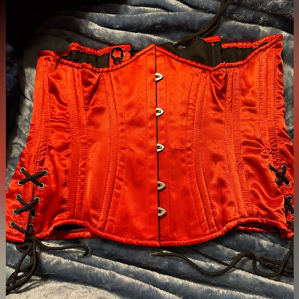 Orchard Corset Red Satin Size 30